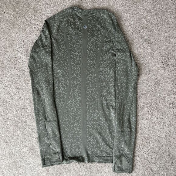 Lululemon Swiftly Tech Shirt Womens 2 Long Sleeve Green Camo Running Workout - Picture 7 of 7